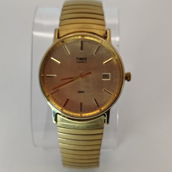 Vintage Timex Mens 32mm Quartz Watch Gold Tone Stretch Bracelet Fully Restored - Picture 1 of 8